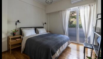 Escapade Urban Elegance: ניווט ברחובות העיר בסטייל